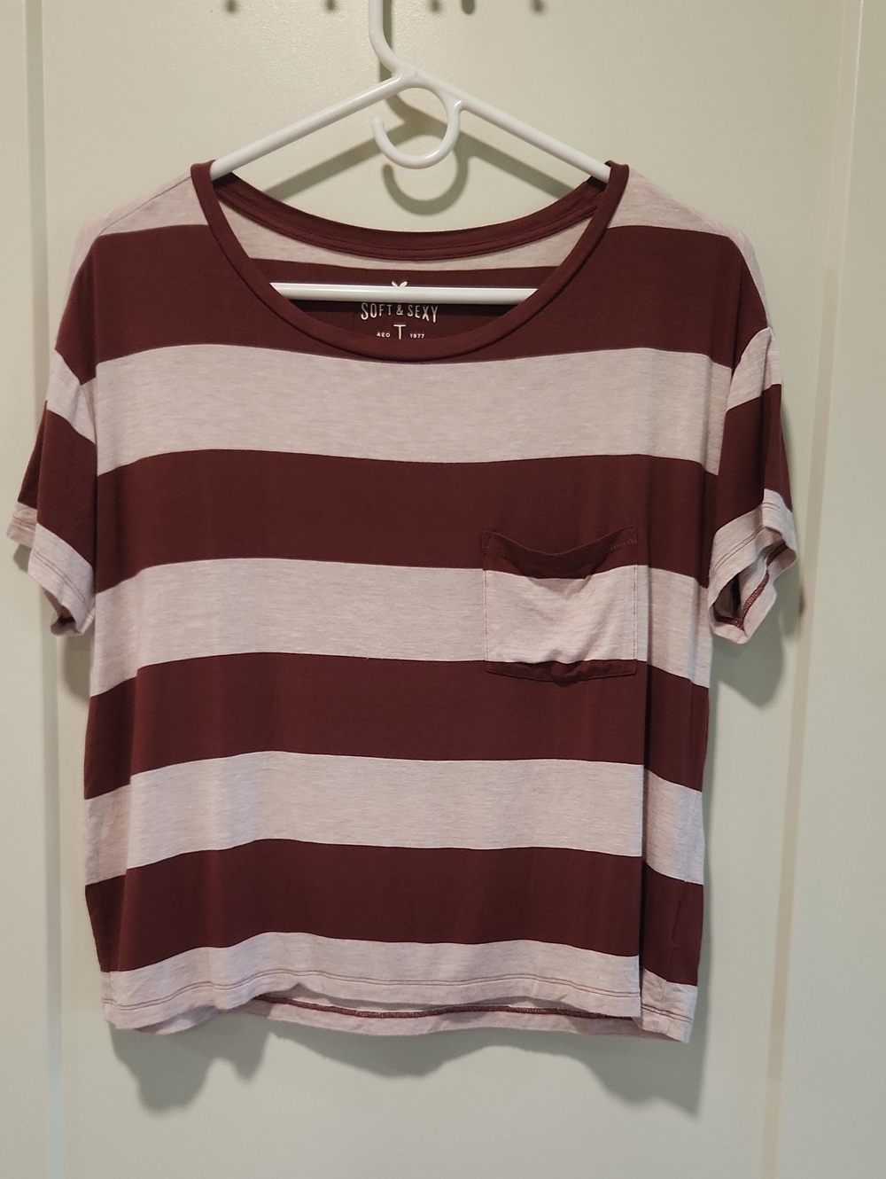 American Eagle Women’s Burgundy Pink Striped Pocket Tee Soft Cropped S